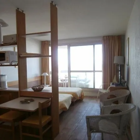 Biarritz, 1 Piece, 2 Personnes - Fr-1-3-472 * Biarritz